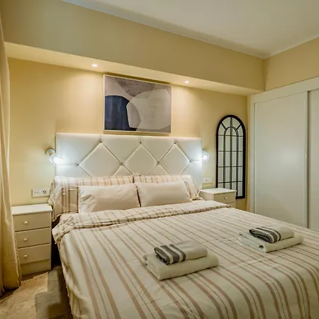 Luxury On The Apartment *
